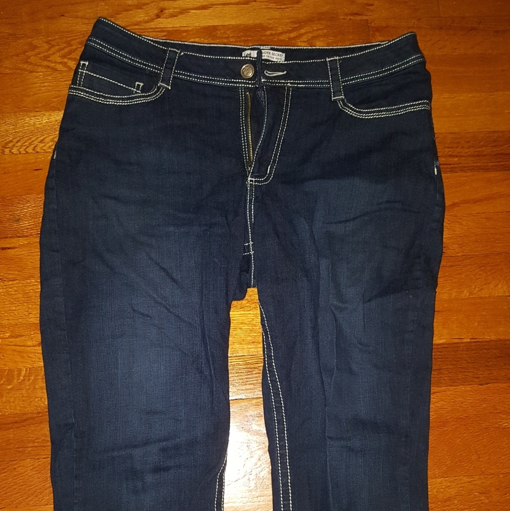 Lee Slender Secret low on the waist capree jeans